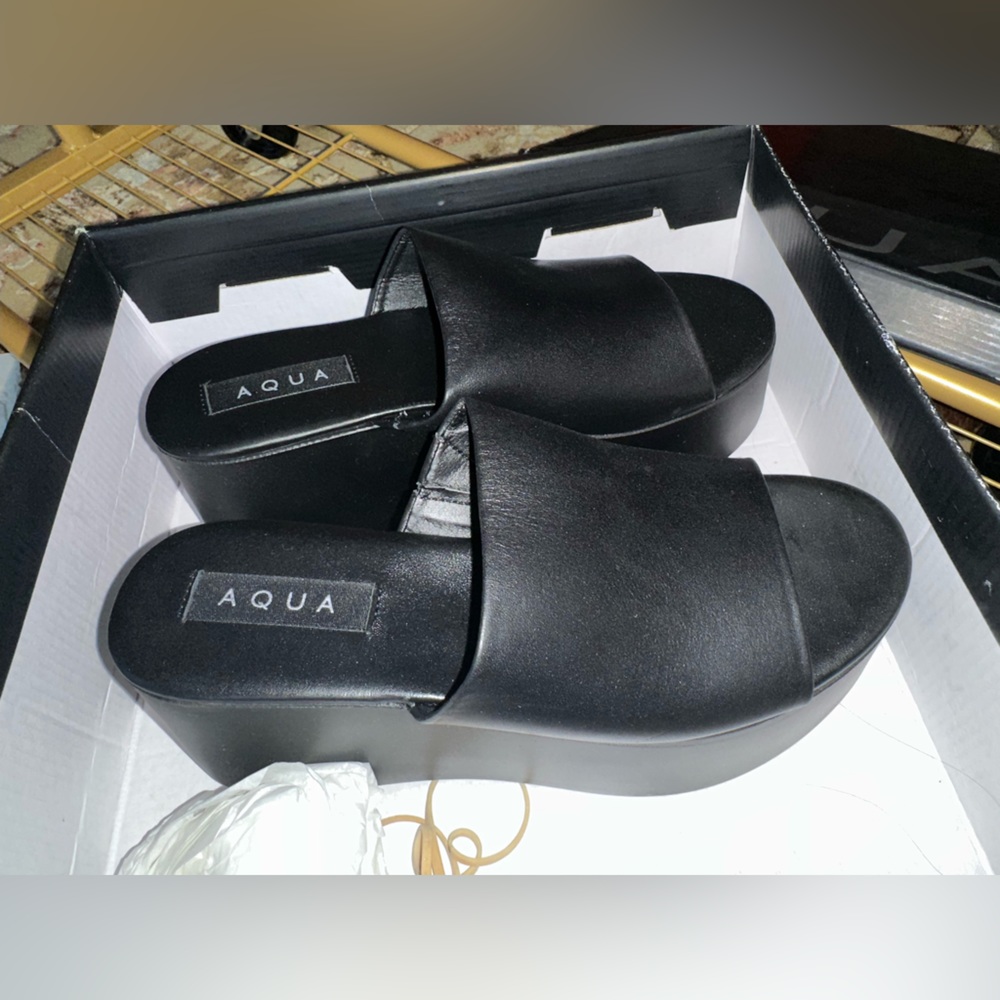 90s platforms bratz shoes WHITE. Black have been sold.